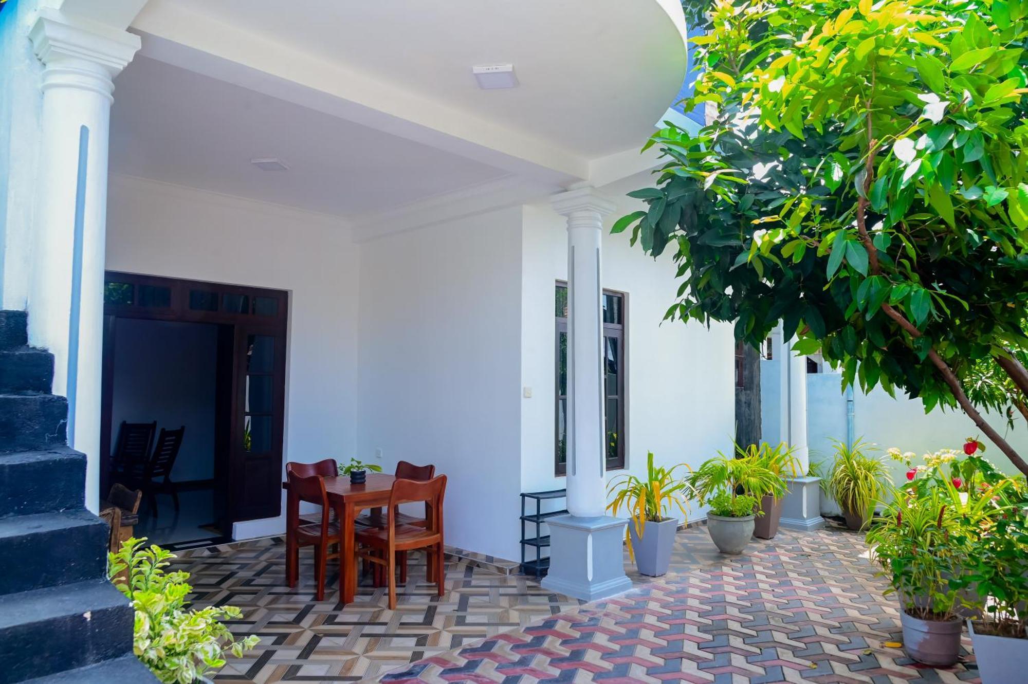 Mario Family Villa And Restaurant Negombo Eksteriør billede
